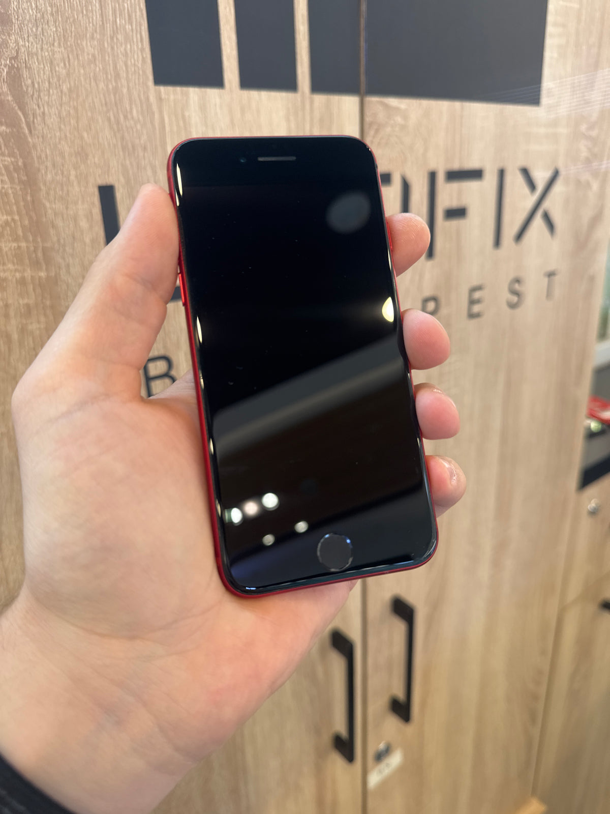 Apple iPhone SE 2020 64GB 100% akku kártyafüggetlen 1 év garancia