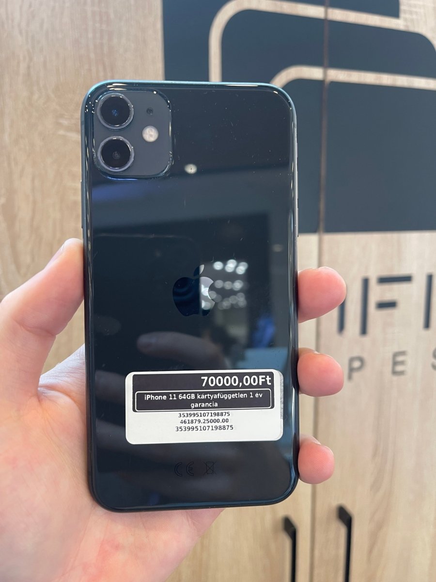 iPhone 11 64GB kártyafüggetlen 1 év garancia - LCDEAL