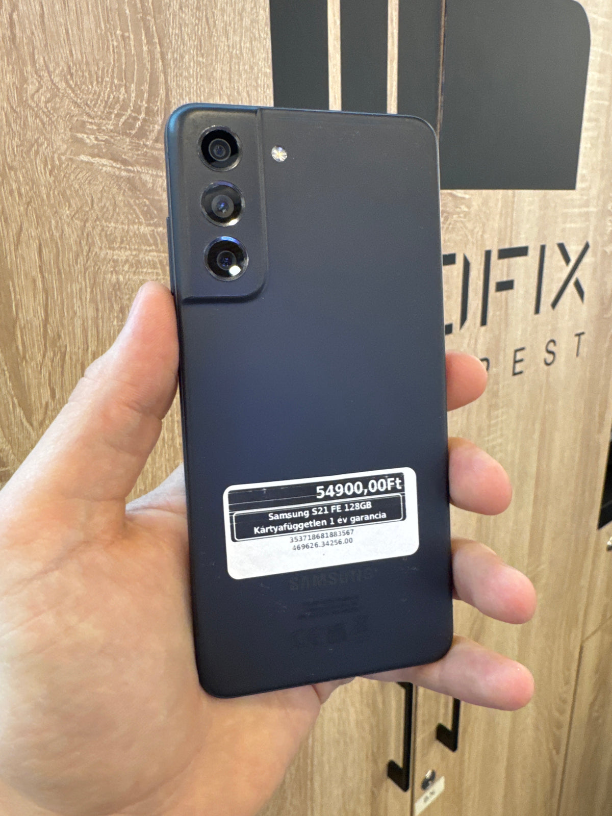 Samsung S21 FE 128GB Kártyafüggetlen 1 év garancia
