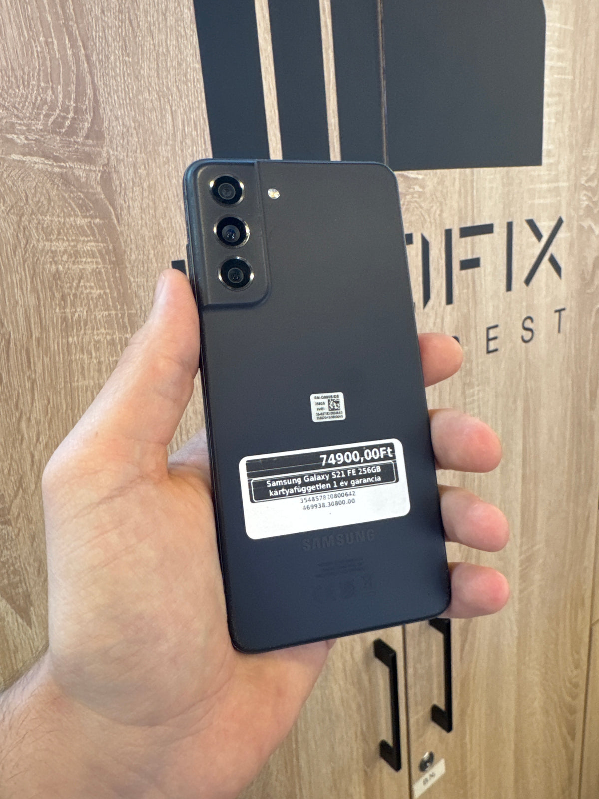 Samsung Galaxy S21 FE 256GB kártyafüggetlen 1 év garancia