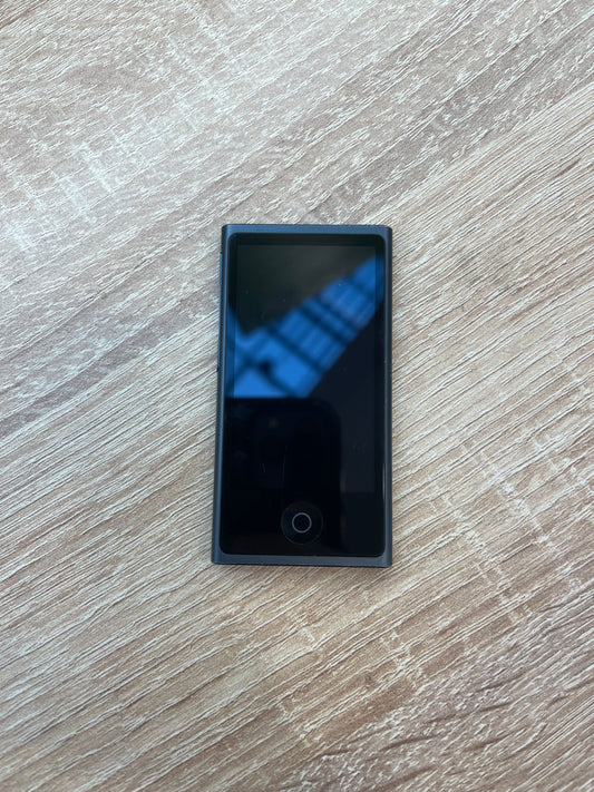 iPod Nano 7 16GB 1 év garancia